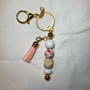 Pink spotted Silicone bead keychain
